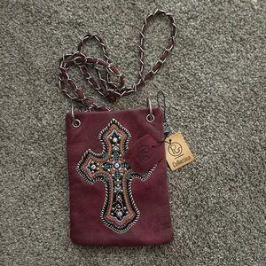 Embroidered Crossbody Bag with Chain Strap